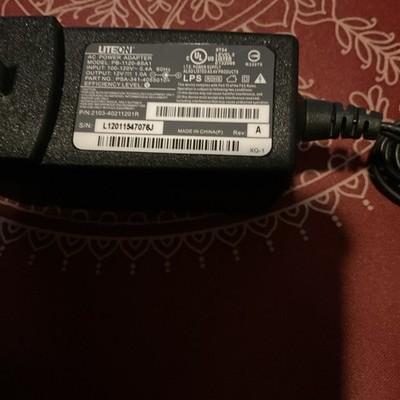 12 v AC Power Adaptor