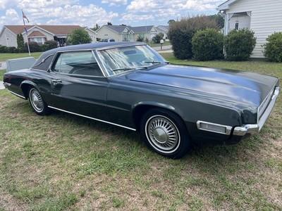 1968 Ford Thunderbird - 4
