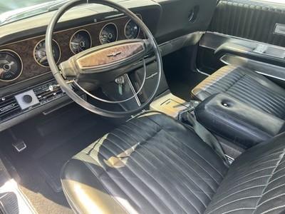 1968 Ford Thunderbird - 15