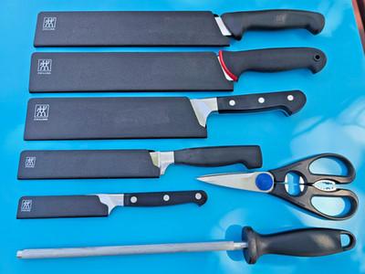 7   Zwilling Henckels Pro Solingen GERMANY  Chef set