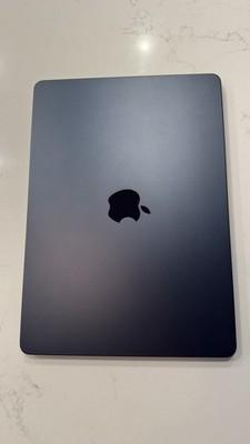 Apple Macbook Air 13" M2 8-Core 24GB 512GB - Excellent