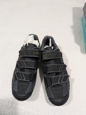 Bike riding shoes