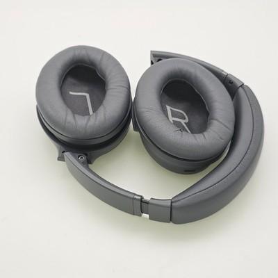 Bose QuietComfort 35 Bluetooth Headphones - TESTED - 2