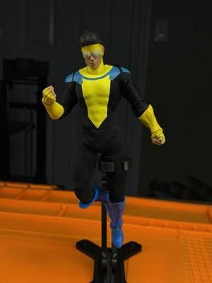 Custom YELLOW Invincible KIT BLANK (READ DESCRIPTION)
