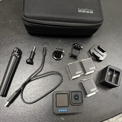 GoPro HERO11 Black Action Camera - Black (CHDHX-111-CN)