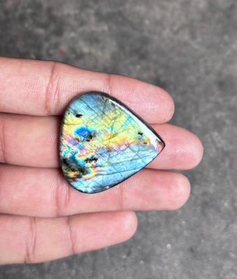 Labradorite Cabochon gemstone