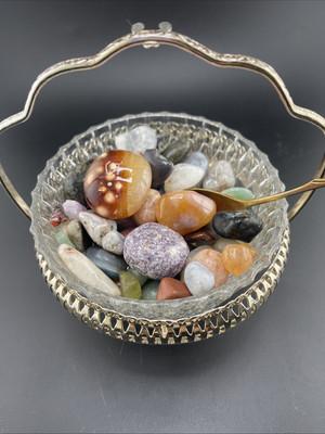 MYSTERY CRYSTAL SCOOP