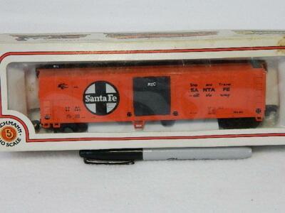 NOS Bachmann HO Steel Reefer 51' Santa Fe RARE
