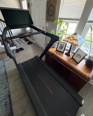 Peloton Tread
