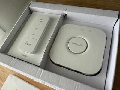 Philips Hue Bridge v2.1 with Dimmer Switch