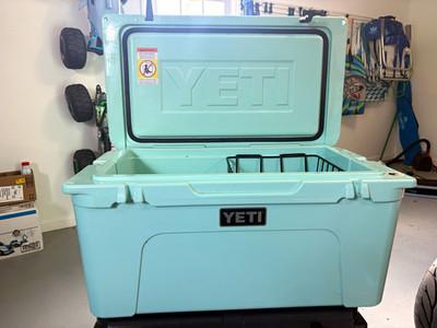 YETI 65 Ice Box Cooler Sea Foam w/ Basket