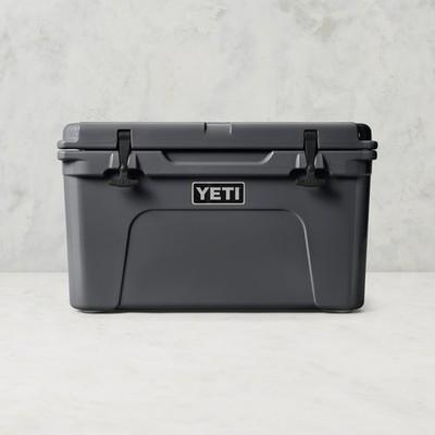 YETI Tundra Cooler Select: 65