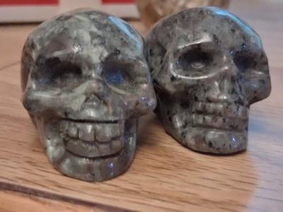 Yooperlite Skulls