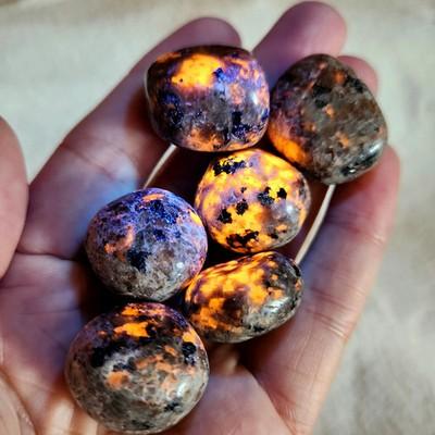 Yooperlite Stone - 4