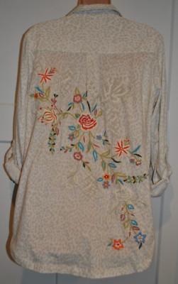 ANTHROPOLOGIE CAITE Kyla Seo Love Leopard Embroidered Maren Top Size Small