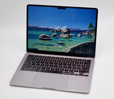 Apple MacBook Air 13.6" 2022 M2 8GB 256GB SSD Space Gray MLXW3LL/A