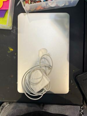 Apple MacBook Air Silver 2014 Bundle With Charger + Screen Protector