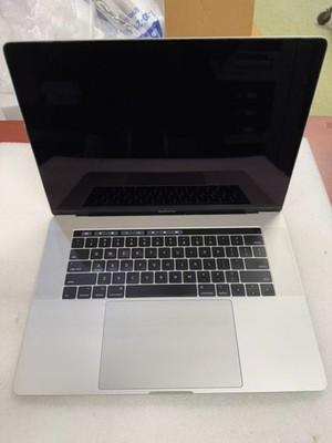 Apple MacBook Pro 15” 2016 A1707 Intel i7@2.9GHz 16GB RAM 500GB SSD -Screen def