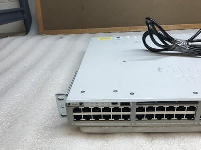 Cisco Catalyst C9300-48T-A V05 48-Port Gigabit Layer 3 Network Advantage Switch