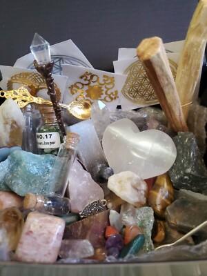 Crafters lots, crystals rough, tumbled, gems, points, carved stones, 1lb