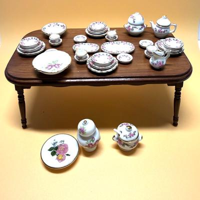Dollhouse Miniature Dish Set Porcelain Pink Rose Floral Dinner Tea Set 30+Piece