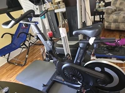 Echelon EX-4S+ Upright Exercise Bike Touchscreen Adjustable Seat Magnetic Black