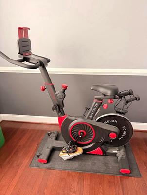 Echelon EX1 Connect Upright Magnetic Exercise Bike Bluetooth Tablet Holder Black
