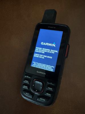 Garmin GPSMAP 66i, GPS Handheld and Satellite Communicator