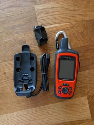 Garmin inReach Explorer Plus Handheld Satellite Communicator and GPS Navigation