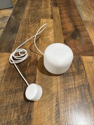 Google Nest WIFI Add-on Point Range Extender Model H2E White w/Power