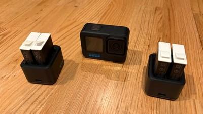 gopro hero 11 black with Batteries