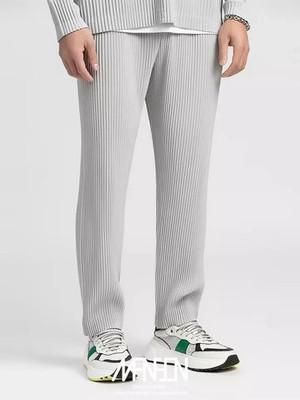 Homme Plisse ISSEY MIYAKE Straight Leg Black Casual Pants