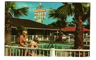 Houstonian Motor Lodge Houston TX vintage postcard unposted