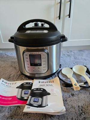 Instant Pot Duo Nova 6-Quart 7-in-1 Electric Pressure Cooker - mint condition