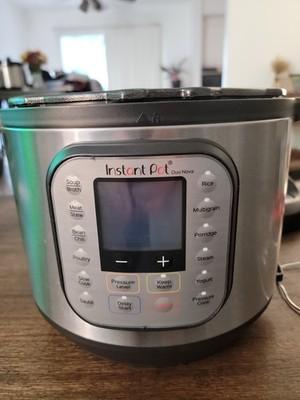 Instant Pot IP-DUO60 6 qt. 7-in1 Electric Pressure Cooker - Black/Silver