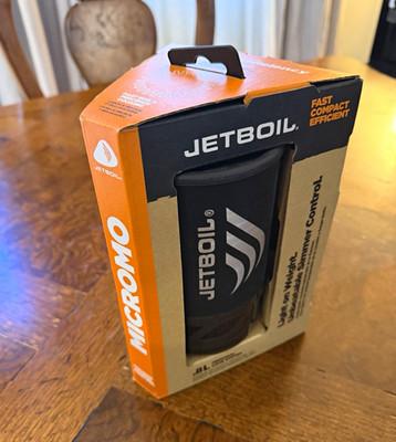 Jetboil MicroMo Regulated Gas Stove System 1-Burner Portable Lightweight Black