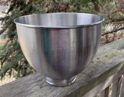 KitchenAid Stand Mixer 4.5 Quart Bowl Stainless Steel K45 USA & Attachment