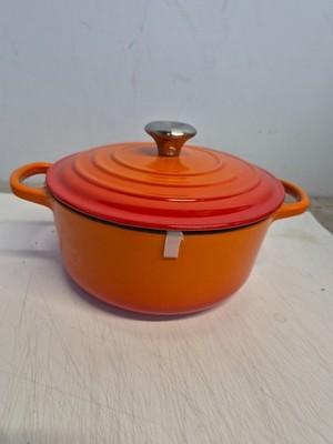 Le Creuset - 2.4L FLAME Round Oven---9204-- ship from Canada
