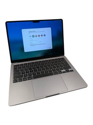 MacBook Air 13" 2022 | Apple M2 8C/8G | 8GB RAM | 256GB SSD | 1-Year Warranty