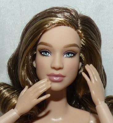 NUDE BARBIE BASICS YOU CREATE NEUTRAL 003 JJX25 FRYDA DOLL MADE TO MOVE BODY