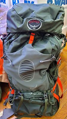 Osprey Atmos 65 AG 65L Anti-Gravity Hiking Backpack Large Green Gray Orange