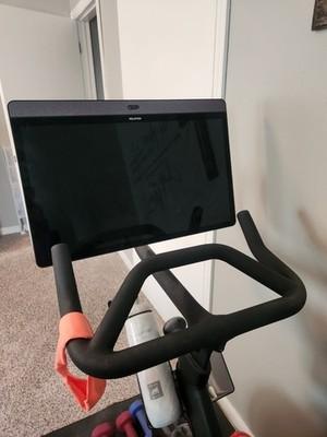 Peloton Upright Indoor Exercise Bike w/ Touchscreen & Water Bottle Holder, Black