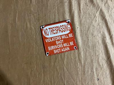 PORCELIAN NO TRESPASSING ENAMEL SIGN SIZE 5X5 INCHES
