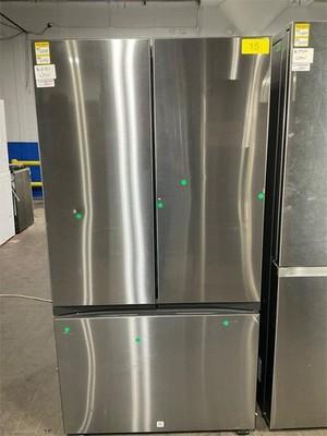 SAMSUNG Bespoke 3-Door French Door Refrigerator 30 cu. ft. RF30BB6600QL 15