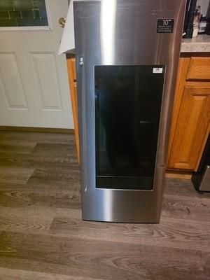Samsung family hub smart refrigerator door DA93-00846D