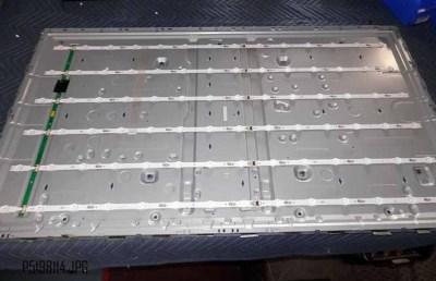 SAMSUNG UN55" LED STRIP SET