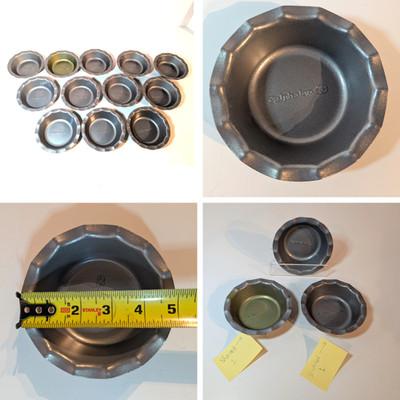 Set of 12 Calphalon Individual Pot Pie Pan Pans. Approximately 5" x 2", USED