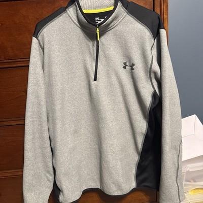 Under Armour Pullover Men’s Large Cold Gear
