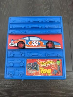 Vintage 1997 Tara HOT WHEELS 100 Car Rolling Carry Case w/ Extendable Handle