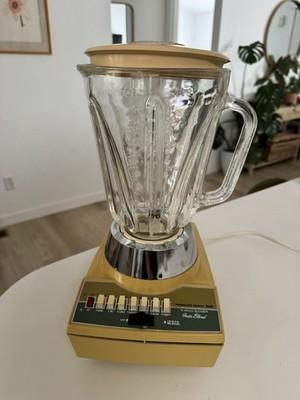 Vintage Hamilton Beach Scovill Model 682-3 Blender – Made in USA – Glass Jar